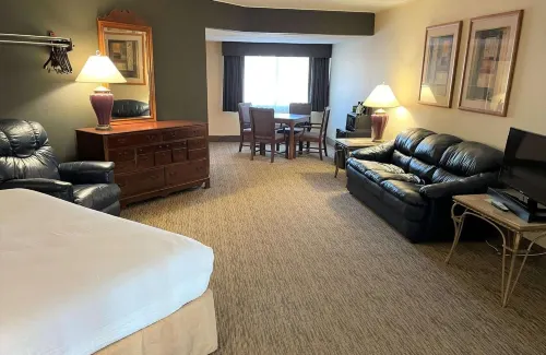 Crossroads Hotel & Event Center Hotels in Fort Dodge