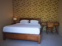 Amuya Home Stay