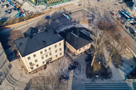 Livin Station Hotel Отели в г. коммуна Эребру