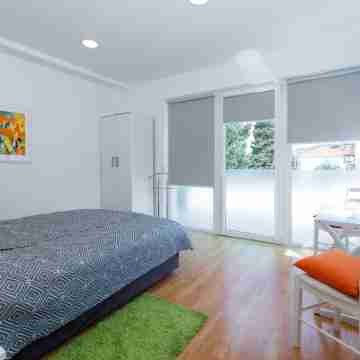 Apartments Midnight City Rooms