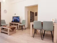 Urban Chic 2Br Experience in Galatsi Ξενοδοχεία στην πόλη Γαλάτσι