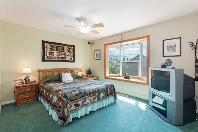 Elk Forest Escape Economy Family Abode