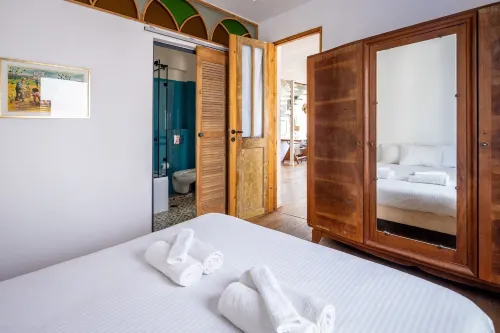 Allenby Artsy Stay by Sea N' Rent