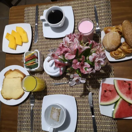 Hotel Tara Machupicchu Отели в г. Агуас-Кальентес