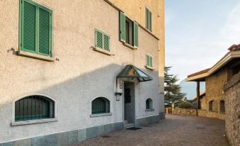 Civenna Lake View by Wonderful Italy