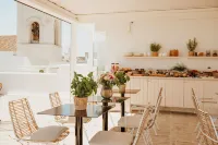 Bayit Charming Place - breakfast