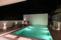 Bedzzz Xclusiv Morjim, Goa by Leisure Hotels - Beach