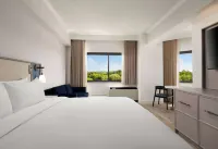 懷特布萊恩斯市區索尼斯塔飯店 住宿飯店