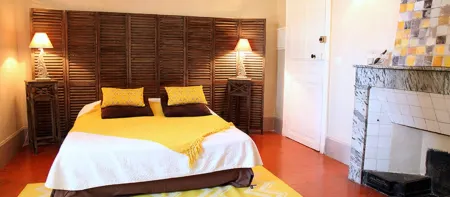 Mas Moïse Отели в г. Коркон