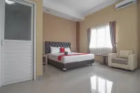 RedDoorz Near Islamic center Samarinda Hotel di Timbau