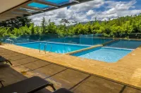 MG Hotels & Suites Hotels in Retiro