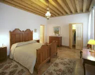 Villa Busta Hotel Отели в г. Монтебеллуна