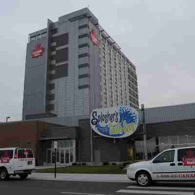 大福克斯目的地中心卡納德旅館 Hotel Exterior