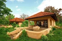 Tuli Tiger Corridor Hotels in Kohka