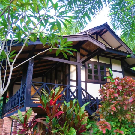 Hillside - Nature Lifestyle Lodge