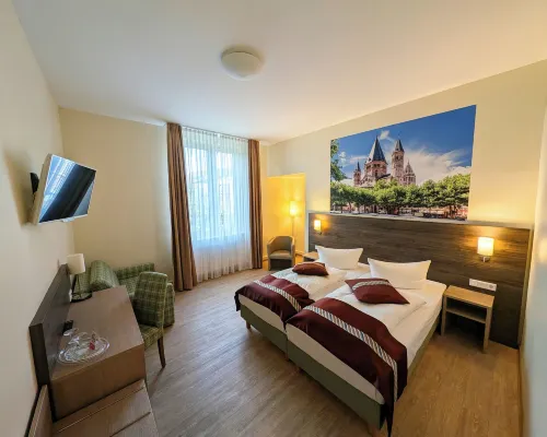 Mainzer Hof Hotels near Electoral Palace