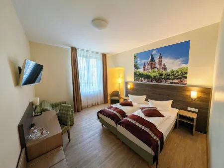 Mainzer Hof Отели рядом с достопримечательностью «Университет Майнца»