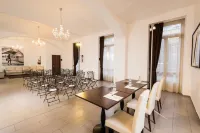 サンタ ジュリア アート ＆ ワイン レジデンス