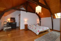 Maison d'hôtes de l'Huardière - Bed and Breakfasts