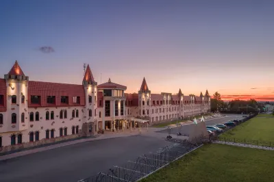 Fort Kolesnik Hotel Các khách sạn gần Spbgau