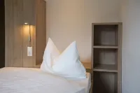 A2 Hotels Denkendorf - Airport & Messe Hotels in Kongen