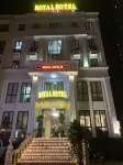 Royal Hotel II Các khách sạn ở Hoài Đức