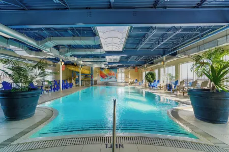 Hotel Must Отели в г. Л'Ансьен-Лорет