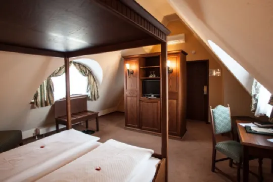 柯洛斯特霍夫酒店