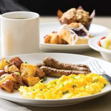 Homewood Suites by Hilton Long Beach Airport