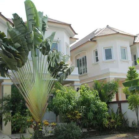 Kamalar Palace Longstay House