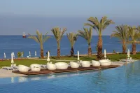 King Evelthon Beach Hotel & Resort - Beach