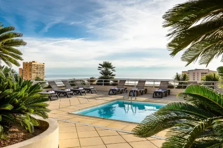 Aparthotel Adagio Monaco Palais Joséphine Отели рядом с достопримечательностью «Трофей Августа»