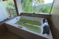 Petals Resorts Wayanad - Горячие источники