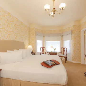 Stanyan Park Hotel Hotels near Circus Center