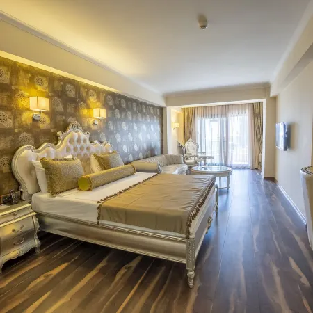 Azka Hotel