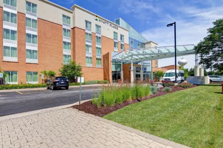 Hyatt Place Chicago Warrenville Naperville