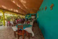 Hotel El Icaco Tortuguero - Desayuno