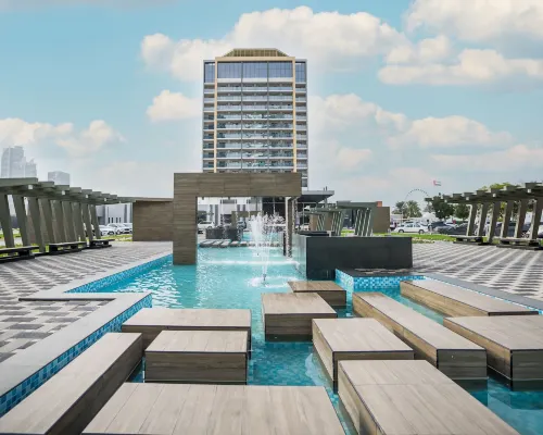 Hotel Holiday International Hotels near Al Majaz