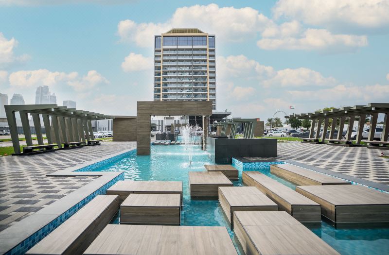 Hotel Holiday International