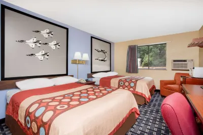 Super 8 by Wyndham Warner Robins Hotels in Warner Robins