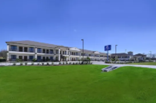 Americas Best Value Inn and Suites Cuero Hotels in Cuero