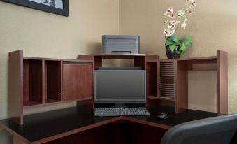 Super 8 by Wyndham S Jordan/Sandy/SLC Area