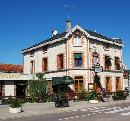 Hôtel Restaurant de l'Abbaye Hôtels à : Bar-sur-Aube