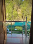 The Avenue River Side Hotel - Near Volvo Bus Stand Manali