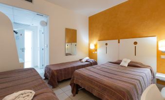 Silver Hotel