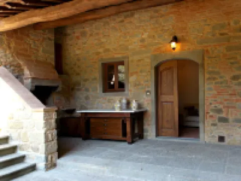 เตนูตา ปอจโจ มาริโน โรงแรมในDicomano