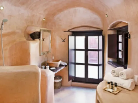 Azalea Houses Hotels in Finikia