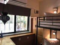 Rhodes Backpackers Boutique Hostel and Apartments - Hostels