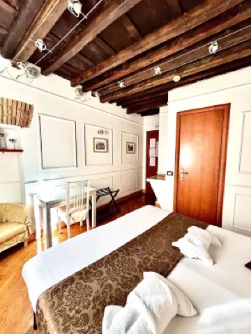 Domus Ester Hotels near Piazza Navona