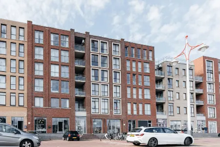 BizStay Harbour I Scheveningen Apartments